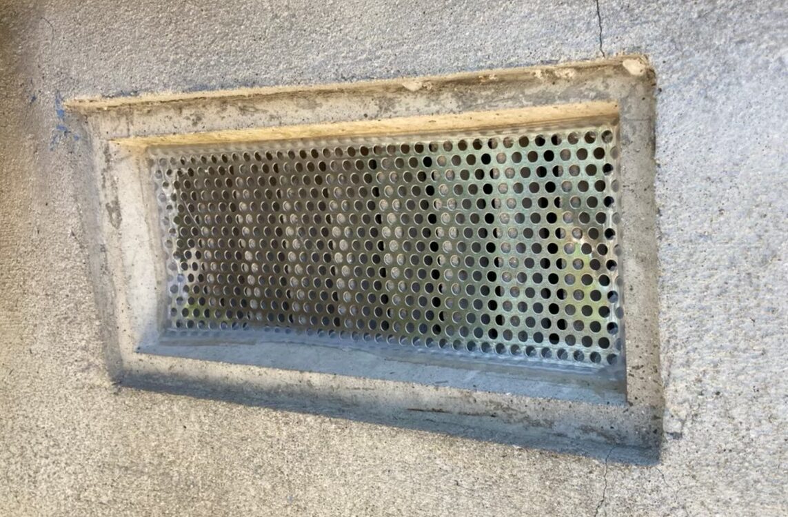 ハクビシンによる被害　F様邸　駆除実績