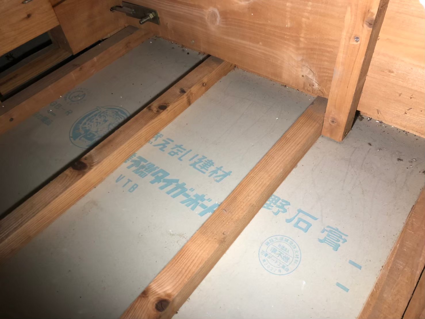 福岡県大野城市　ネズミによる被害　M様邸　駆除実績