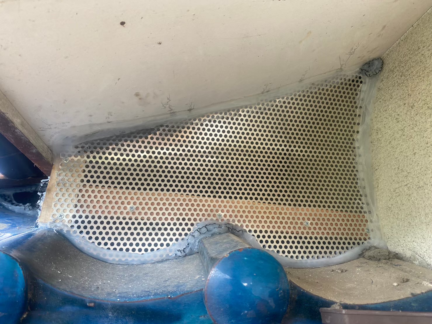 福岡県大野城市　イタチによる被害　T様邸　駆除実績