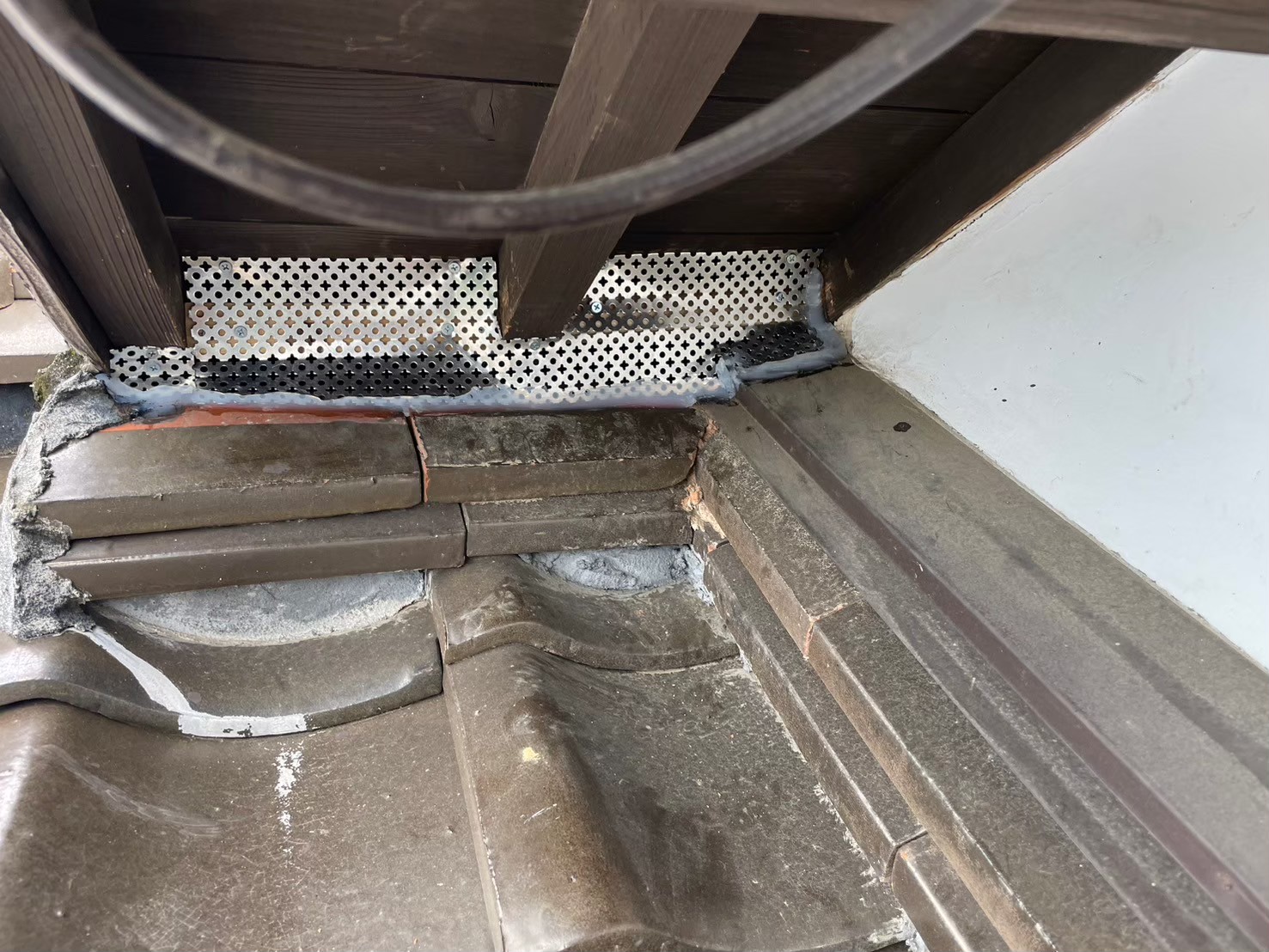 福岡県朝倉市　アライグマによる被害　M様邸　駆除実績