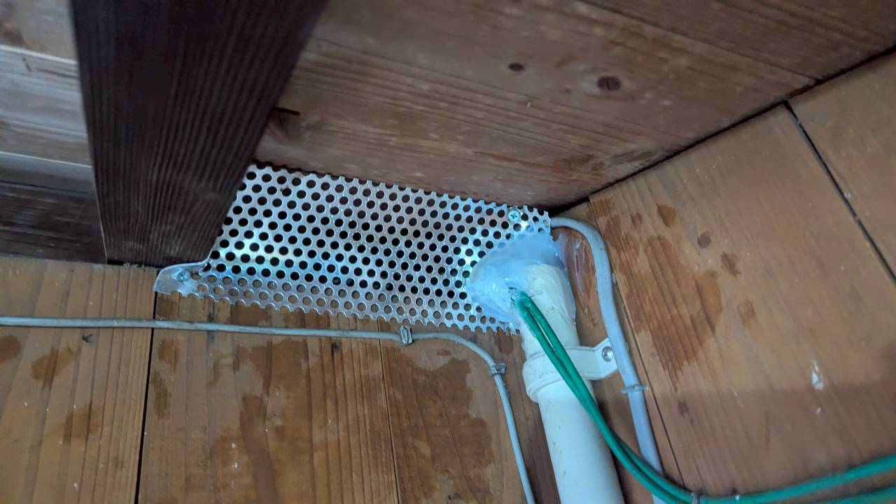 熊本県阿蘇市　アライグマによる被害　O様邸　駆除実績