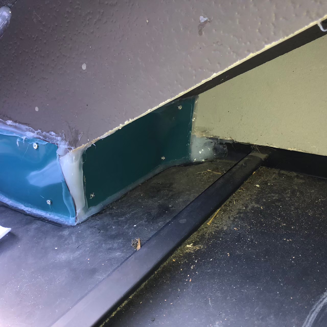 熊本県宇土市　イタチによる被害　J様邸　駆除実績