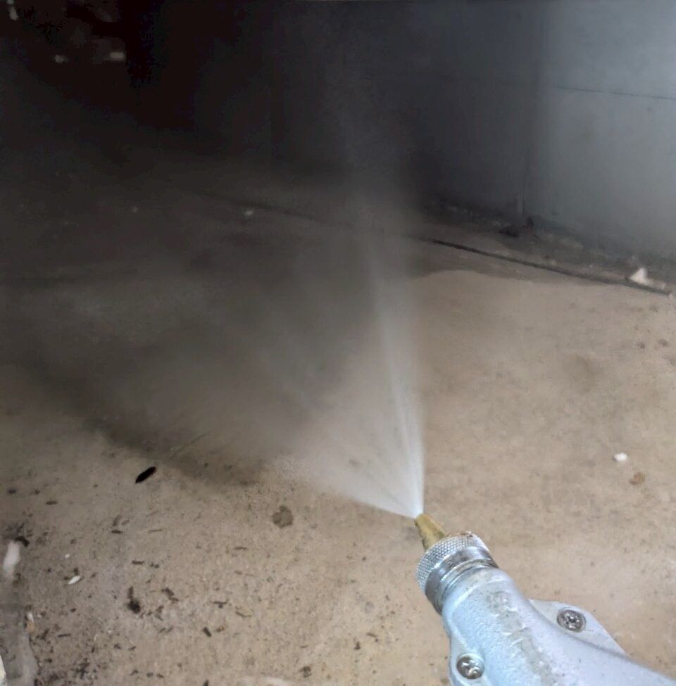 福岡県糟屋郡粕屋町　シロアリ(白蟻）による被害　D様邸　駆除実績