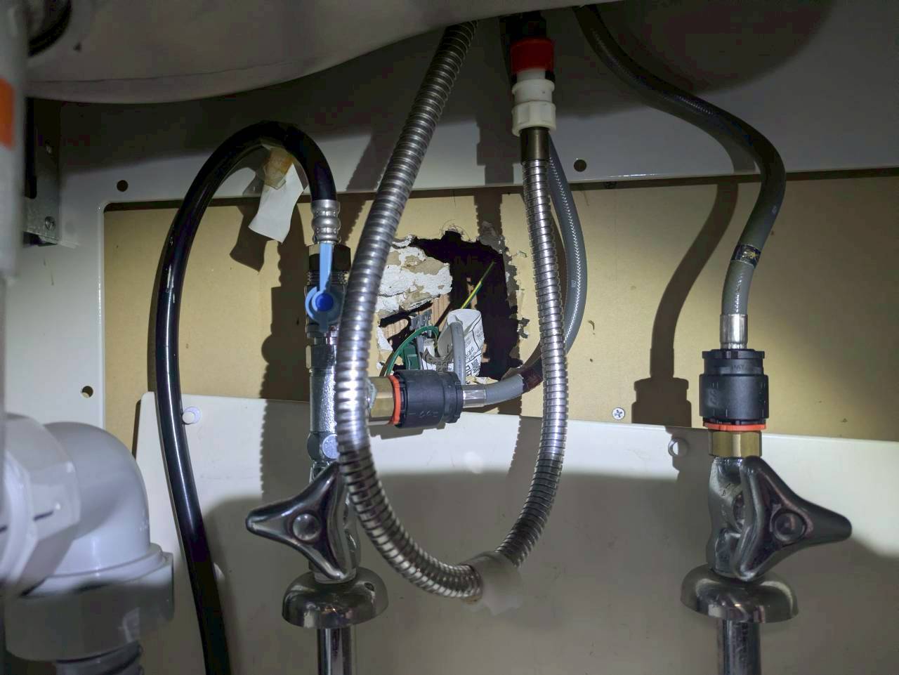 大分県中津市　ネズミによる被害　A様邸　駆除実績