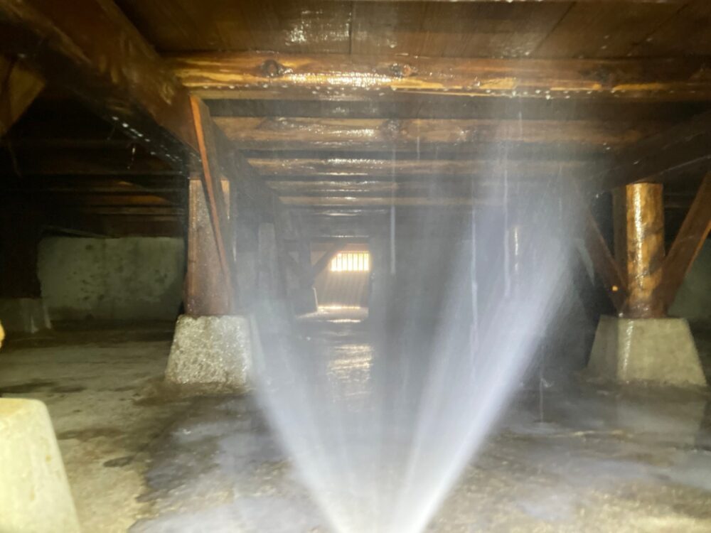 佐賀県嬉野市　シロアリ(白蟻）による被害　T様邸　駆除実績