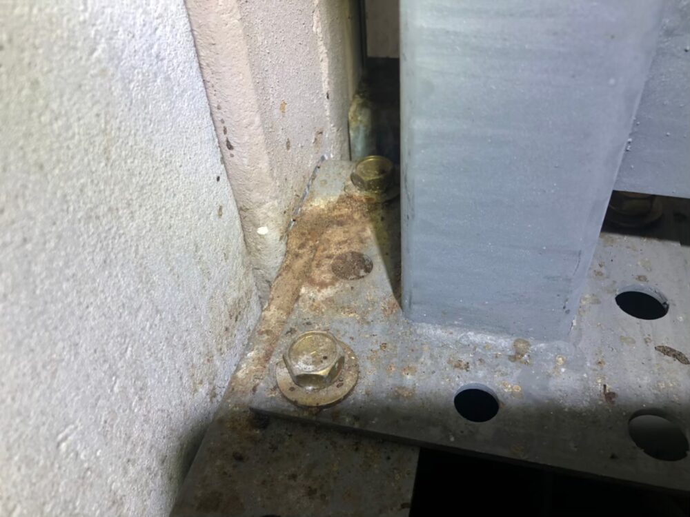 佐賀県唐津市　イタチによる被害　M様邸　駆除実績